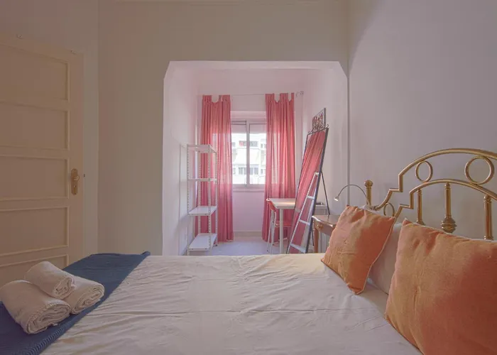 Alameda Typical By Homing דירה ליסבון