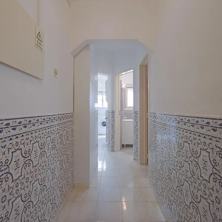 Alameda Typical By Homing Lisbona