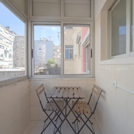 Alameda Typical By Homing Lisbona