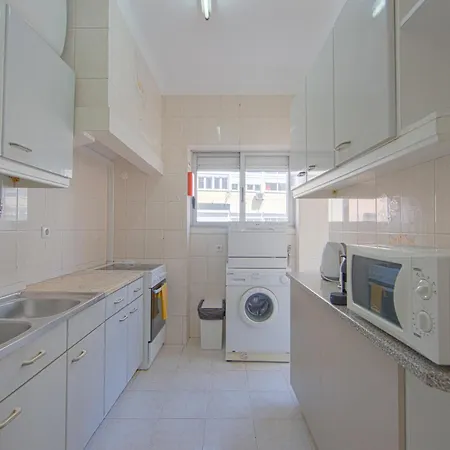 Alameda Typical By Homing * Лиссабон