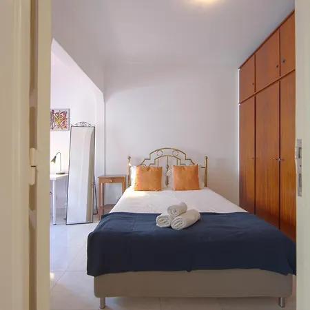 Alameda Typical By Homing Лиссабон