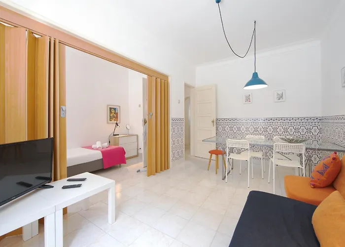 Alameda Typical By Homing Lizbona