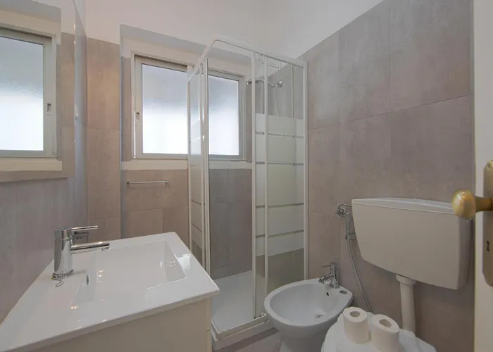 Alameda Typical By Homing