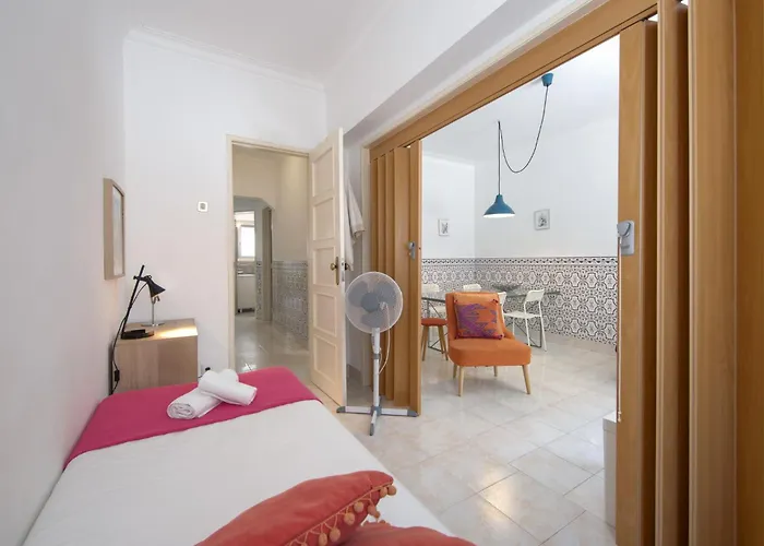 Alameda Typical By Homing * Lisboa