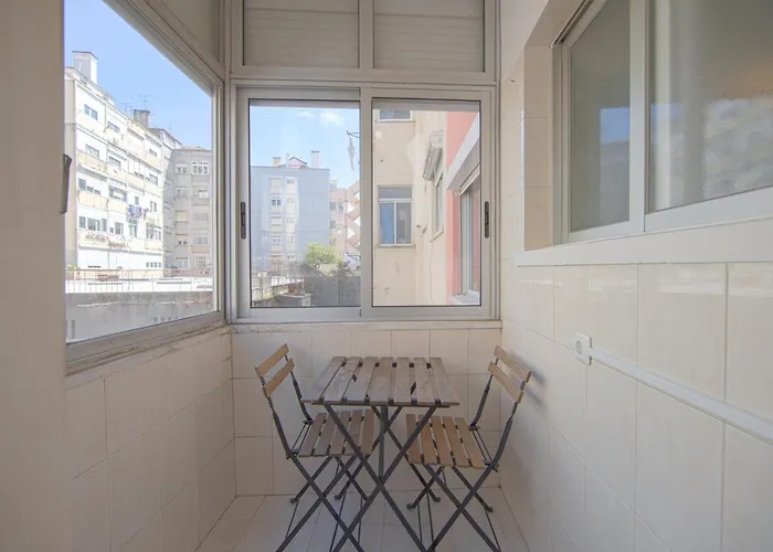 Alameda Typical By Homing Lisboa